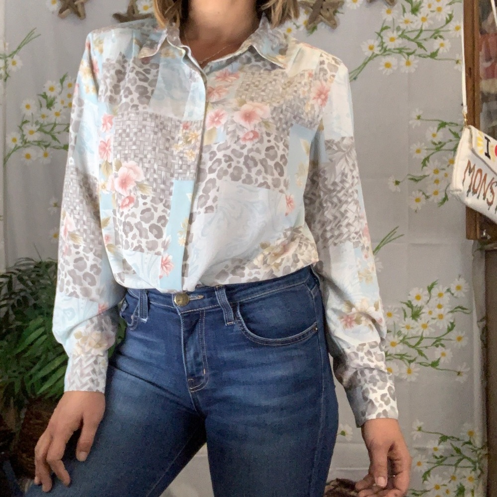 Vintage 80s pastel collage pattern floral blouse L